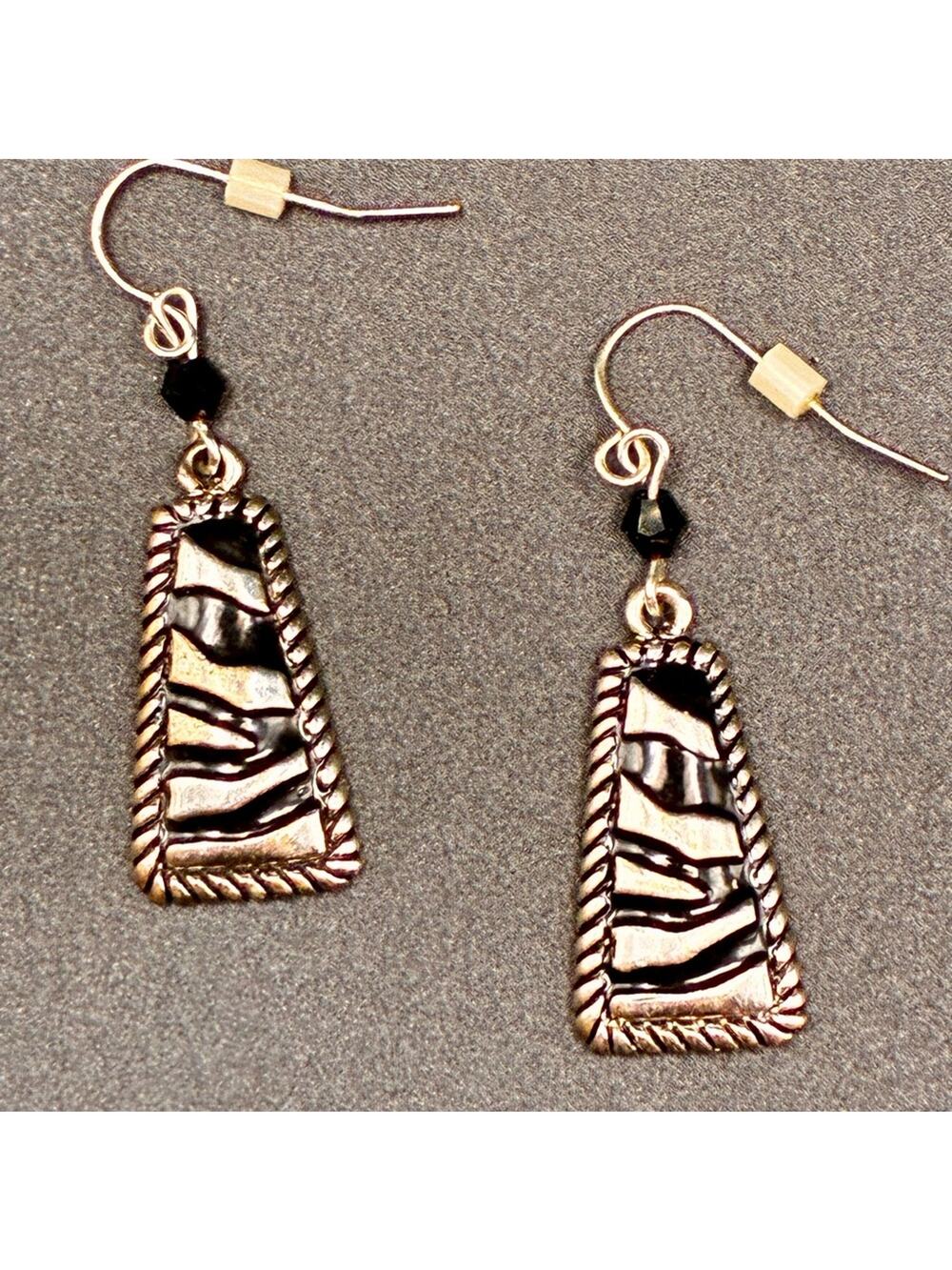 Chic Silver and Black Patterned Earrings